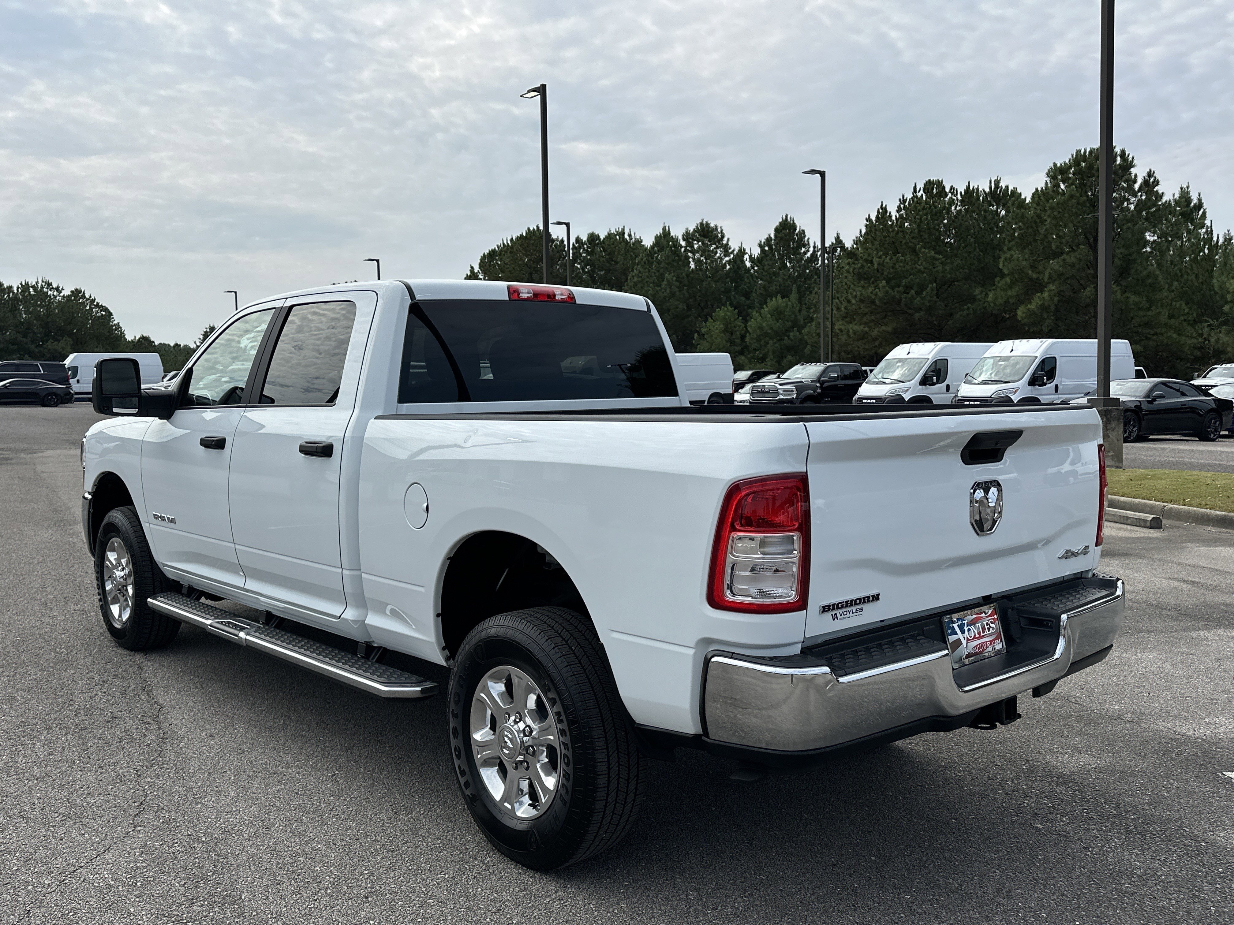 Used 2024 RAM 2500 Big Horn w/ Bed Utility Group image 5