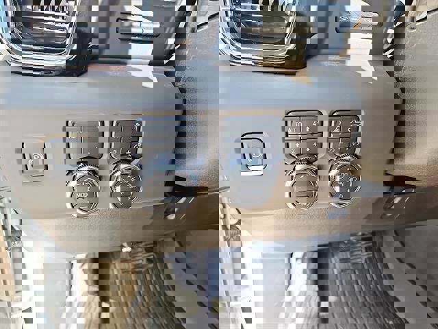 New 2026 GMC Sierra 2500 Denali w/ Denali Reserve Package image 16