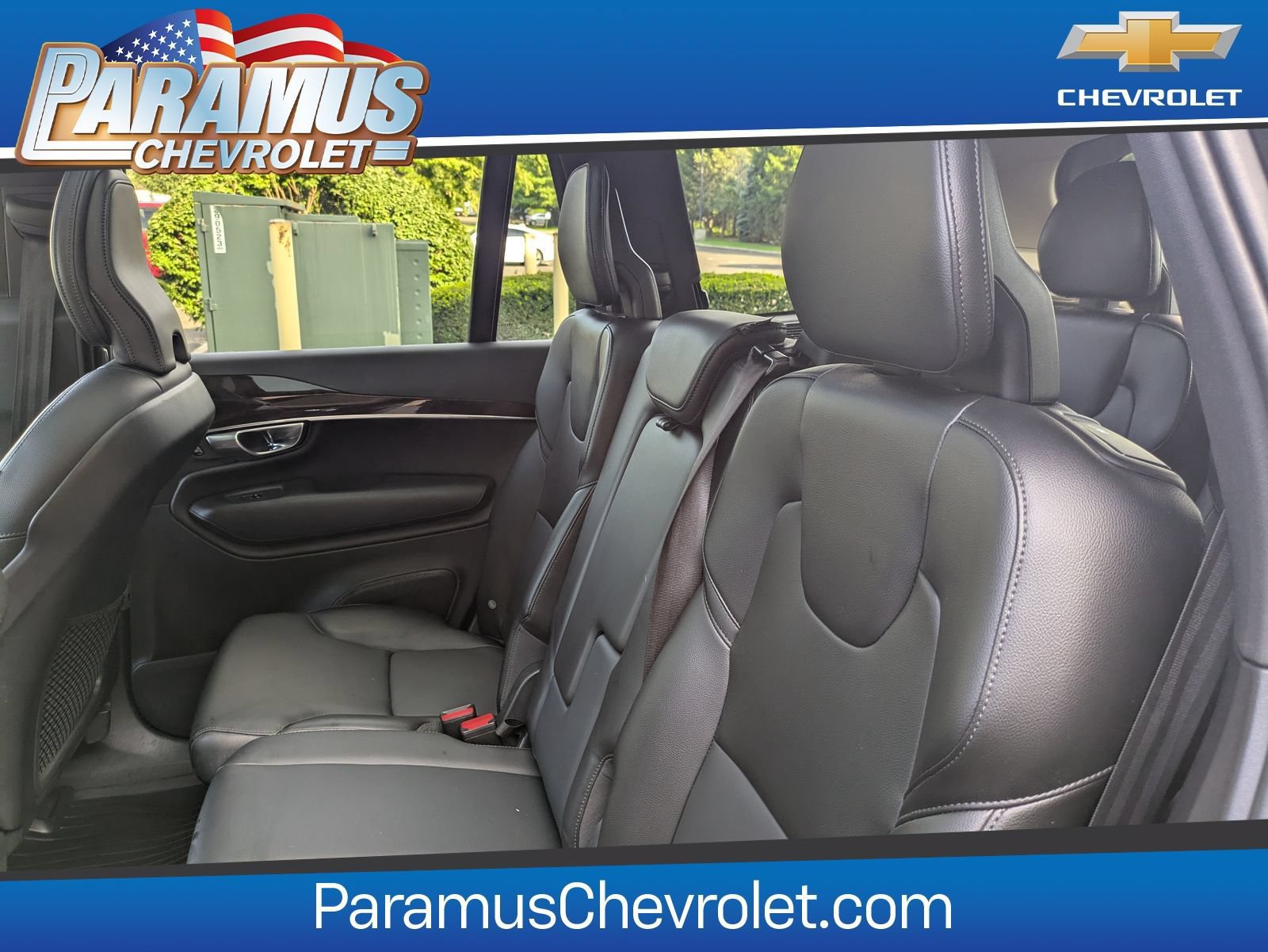 Used 2019 Volvo XC90 T5 Momentum w/ Multimedia Package AWD/4WD image 13