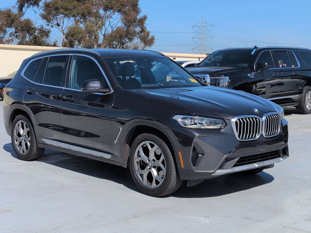 Used 2022 BMW X3 xDrive30i w/ Convenience Package image 3