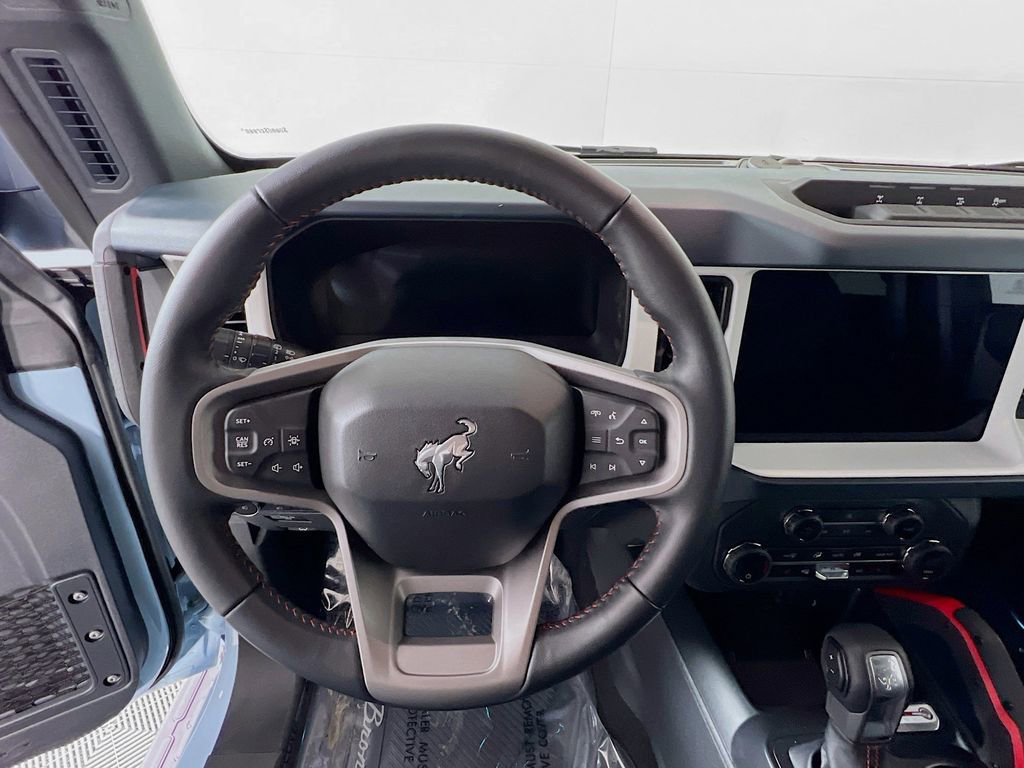 New 2025 Ford Bronco Heritage Edition image 8