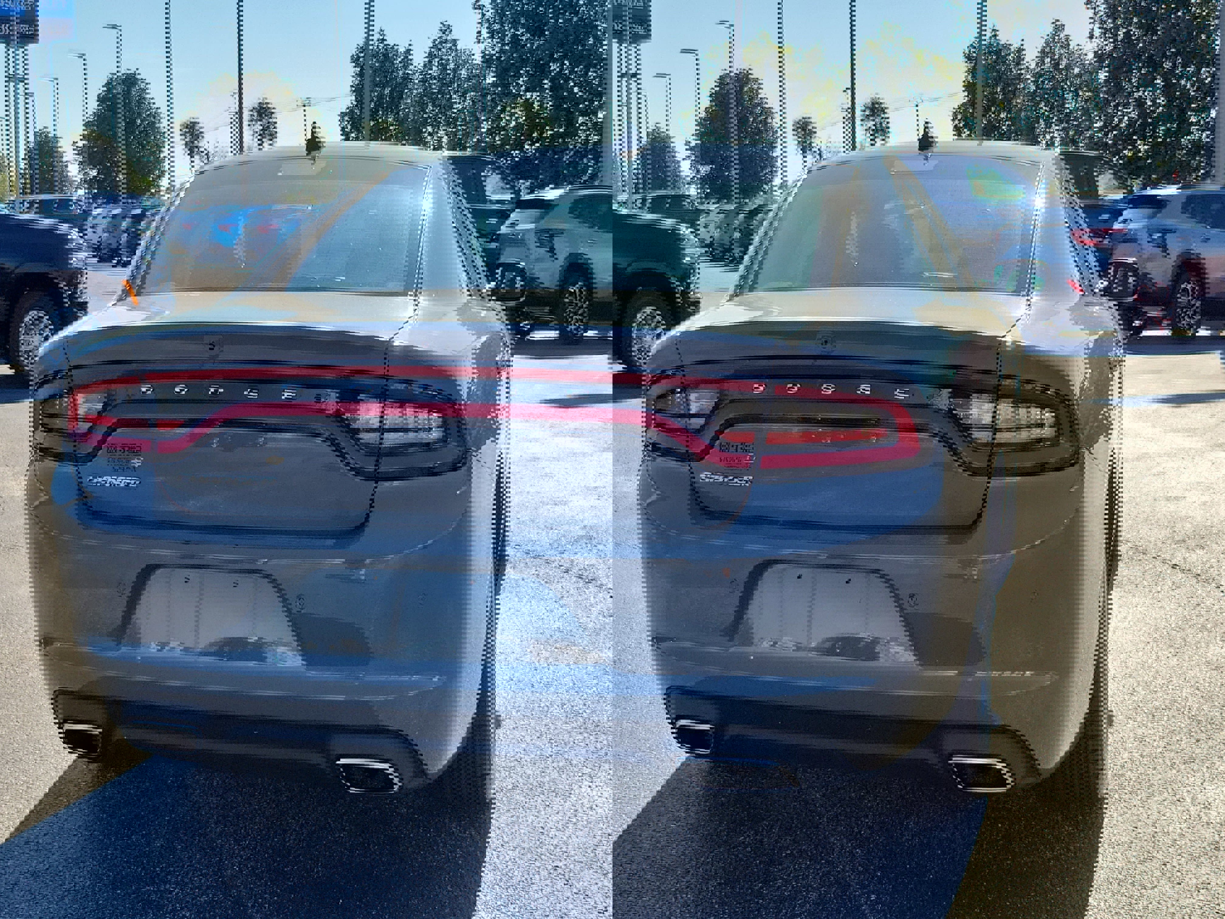 Used 2023 Dodge Charger SXT image 6