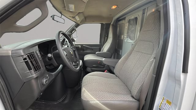 New 2025 Chevrolet Express 3500 w/ Power Convenience Package RWD image 24