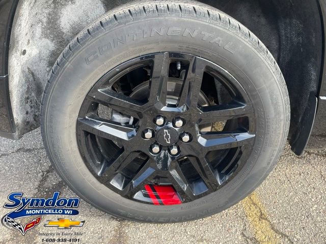 Used 2023 Chevrolet Traverse Premier w/ Redline Edition image 10