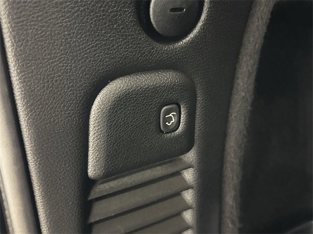 Used 2022 Dodge Durango GT image 28