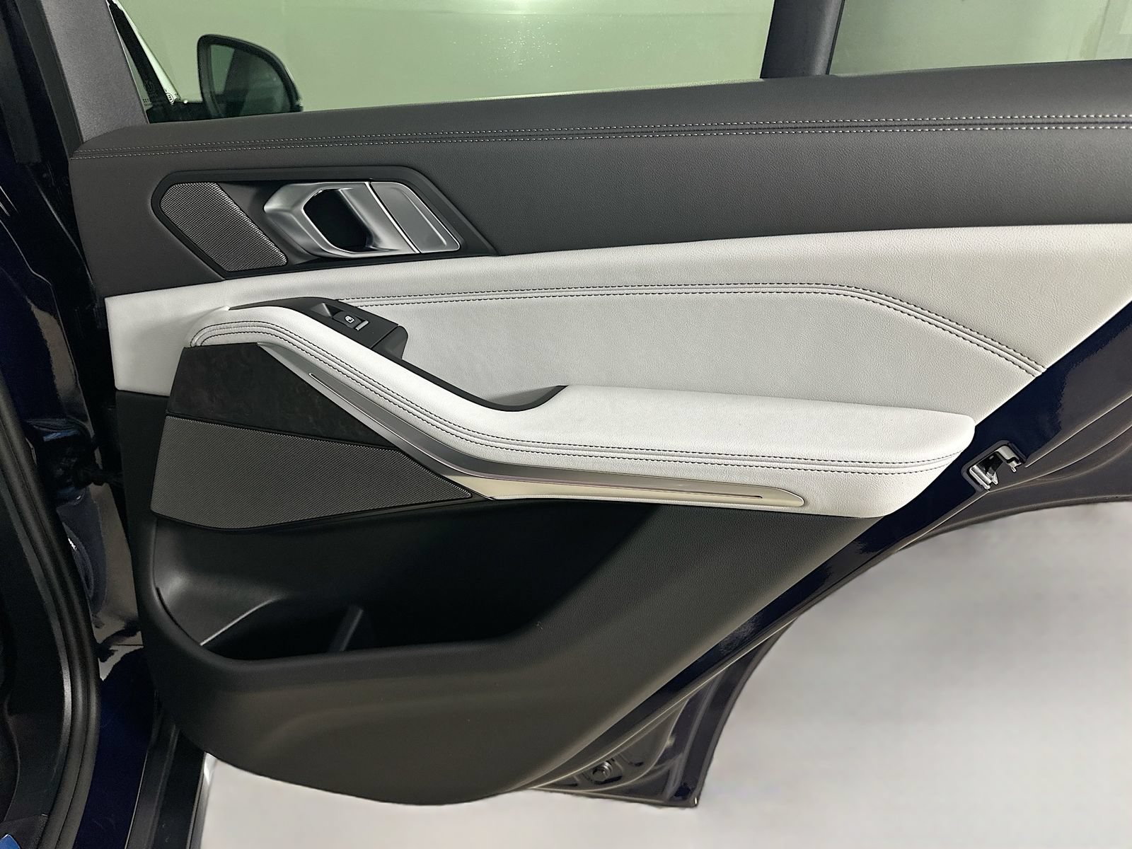 New 2026 BMW X5 xDrive50e AWD/4WD image 40