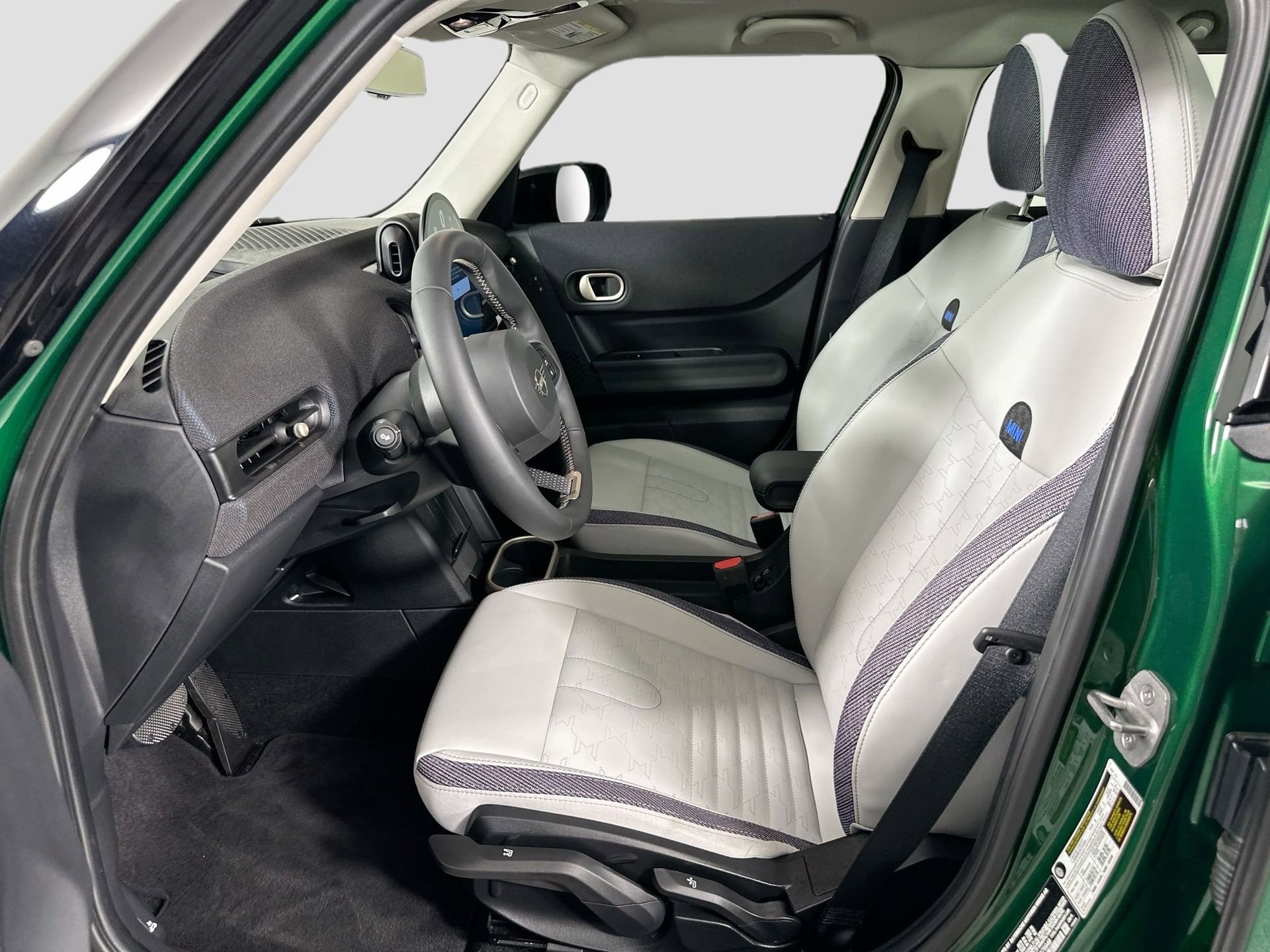 Used 2025 MINI Cooper S image 24