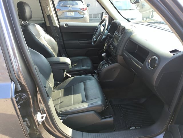 Used 2016 Jeep Patriot High Altitude image 25