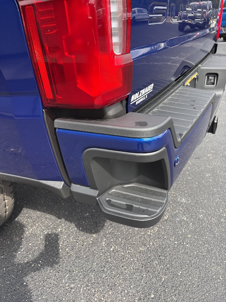 New 2026 Ford F350 XLT w/ XLT Premium Package AWD/4WD image 26