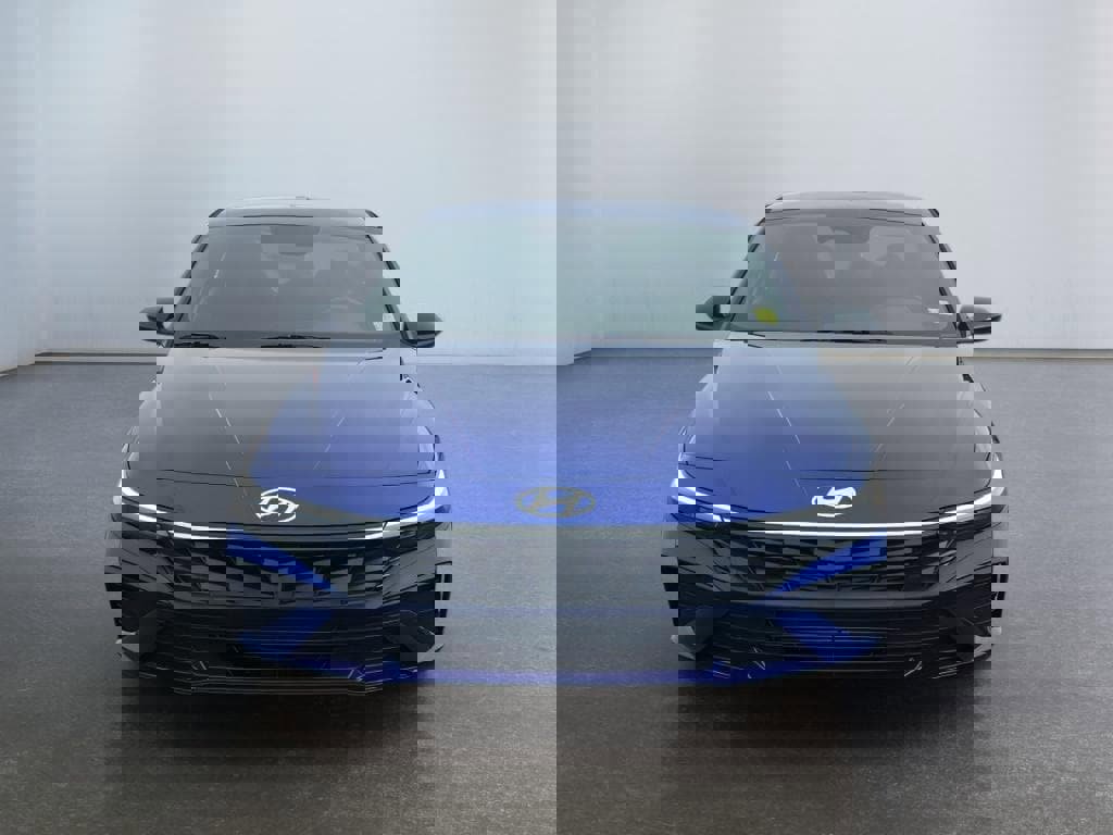 New 2026 Hyundai Elantra Sport image 2