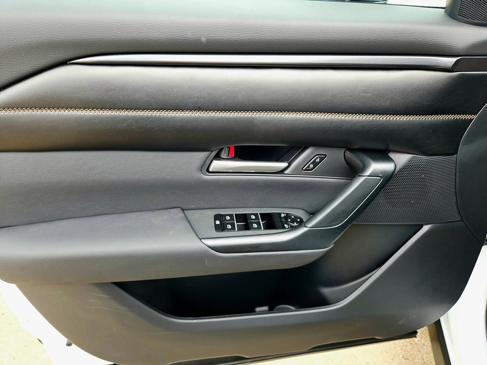 New 2026 MAZDA CX-50 AWD 2.5 Hybrid w/ Weather Package image 19