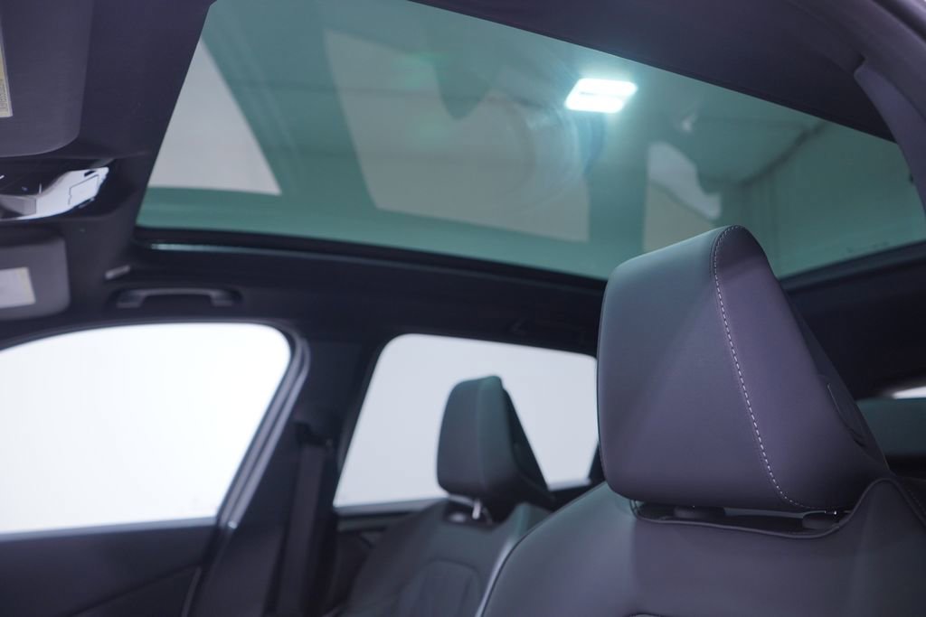 Used 2026 BMW X3 xDrive30 w/ M Sport Package image 8