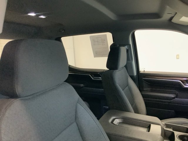 Used 2023 Chevrolet Silverado 1500 RST w/ Z71 Off-Road Package image 34