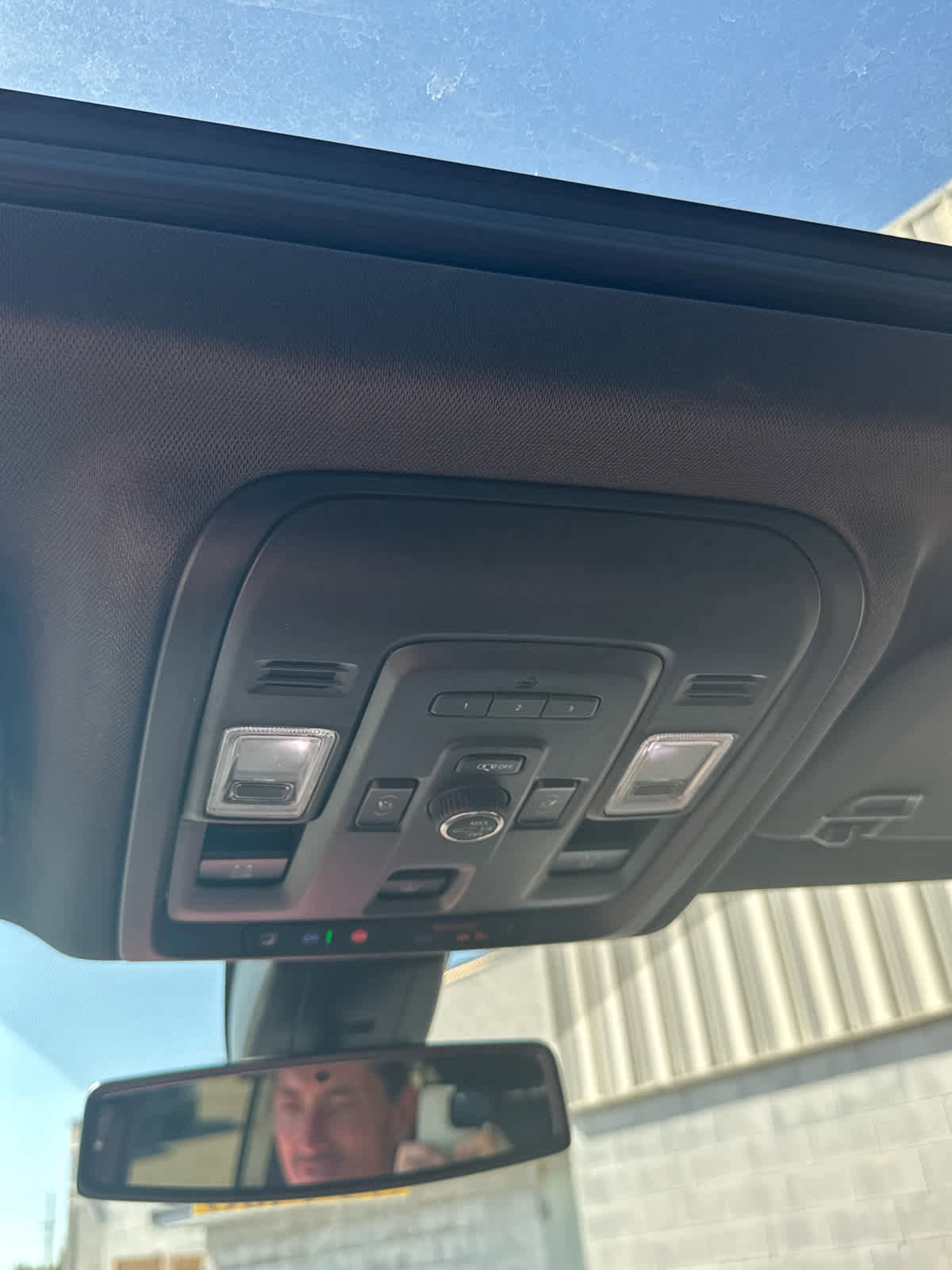 Used 2022 Chevrolet Tahoe RST w/ Luxury Package image 29