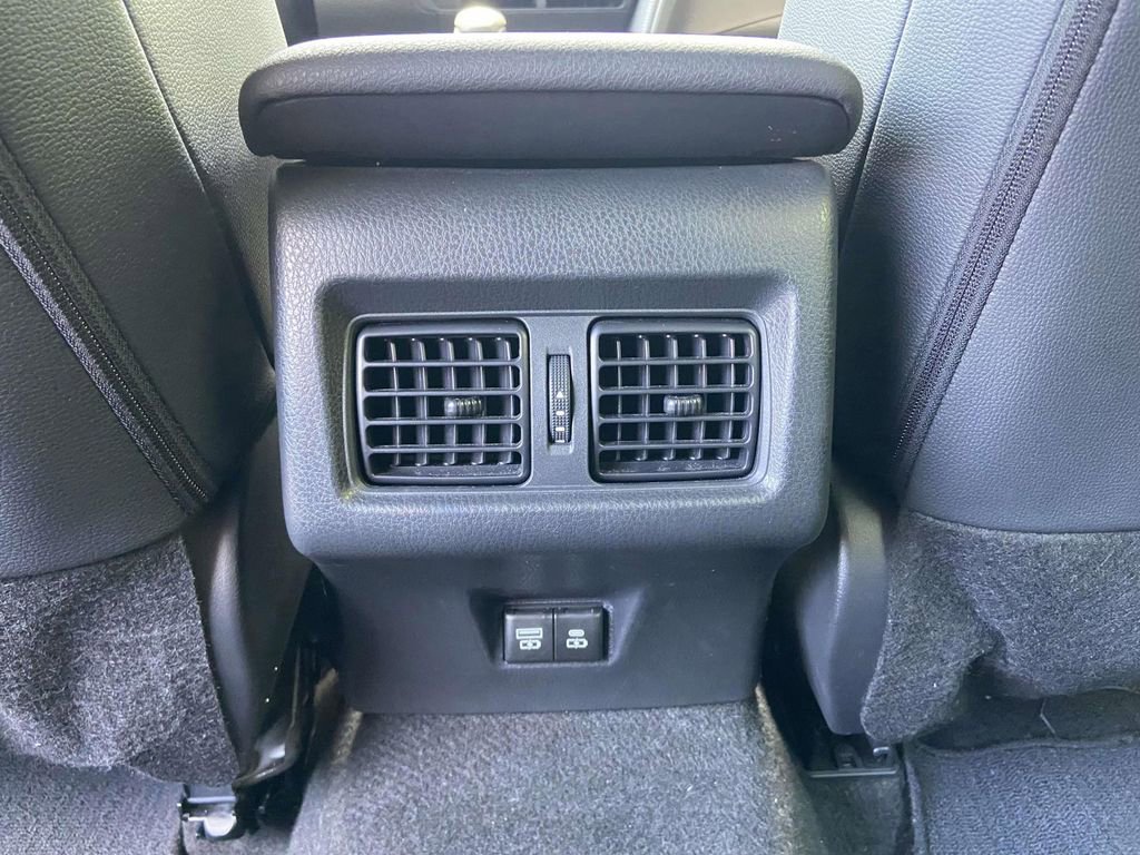 Used 2025 Toyota Camry SE w/ Multimedia Upgrade Package FWD image 19