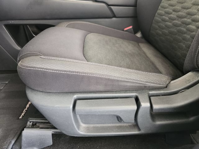 Used 2023 Nissan Pathfinder S FWD image 22