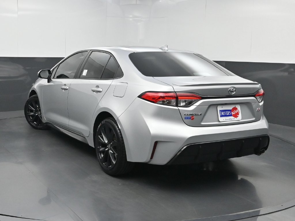 Used 2024 Toyota Corolla SE FWD image 21