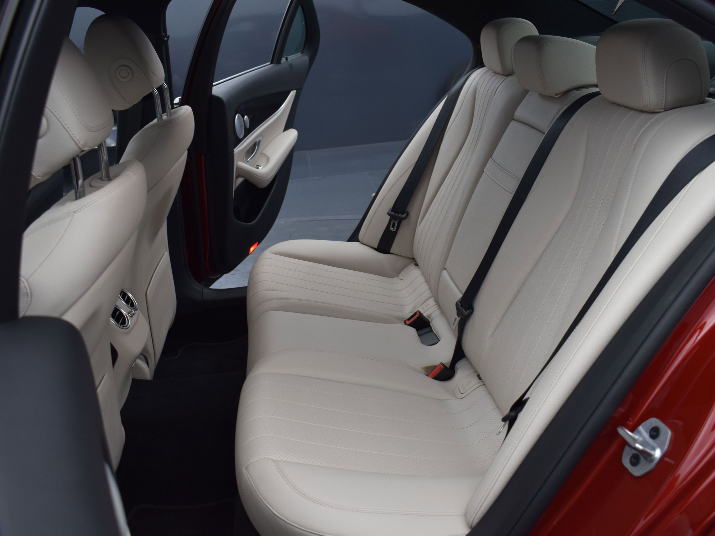 Used 2020 Mercedes-Benz E 350 E 350 image 22