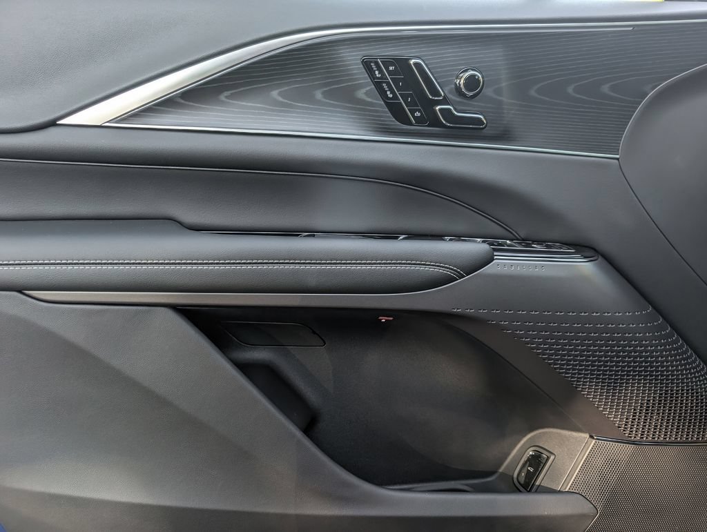 New 2026 Cadillac Lyriq Sport AWD/4WD image 9