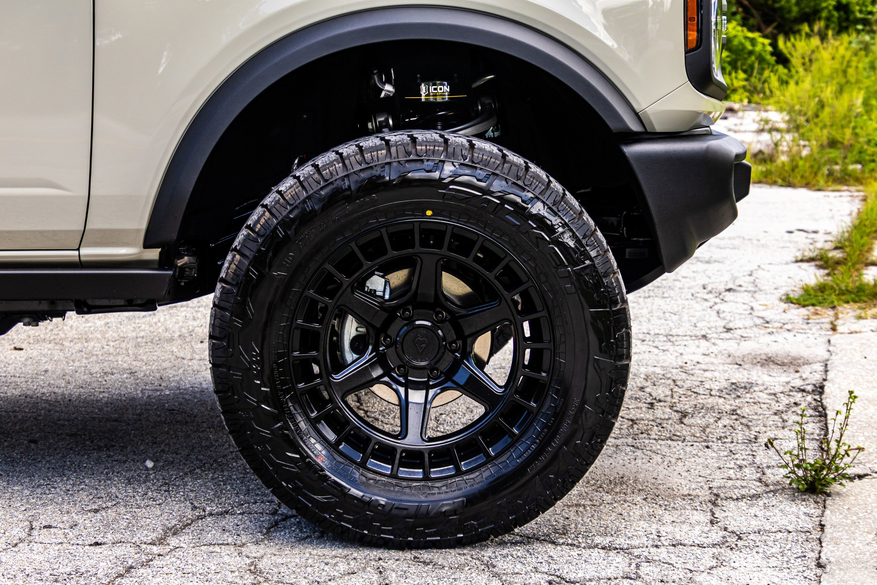 New 2025 Ford Bronco Big Bend image 12