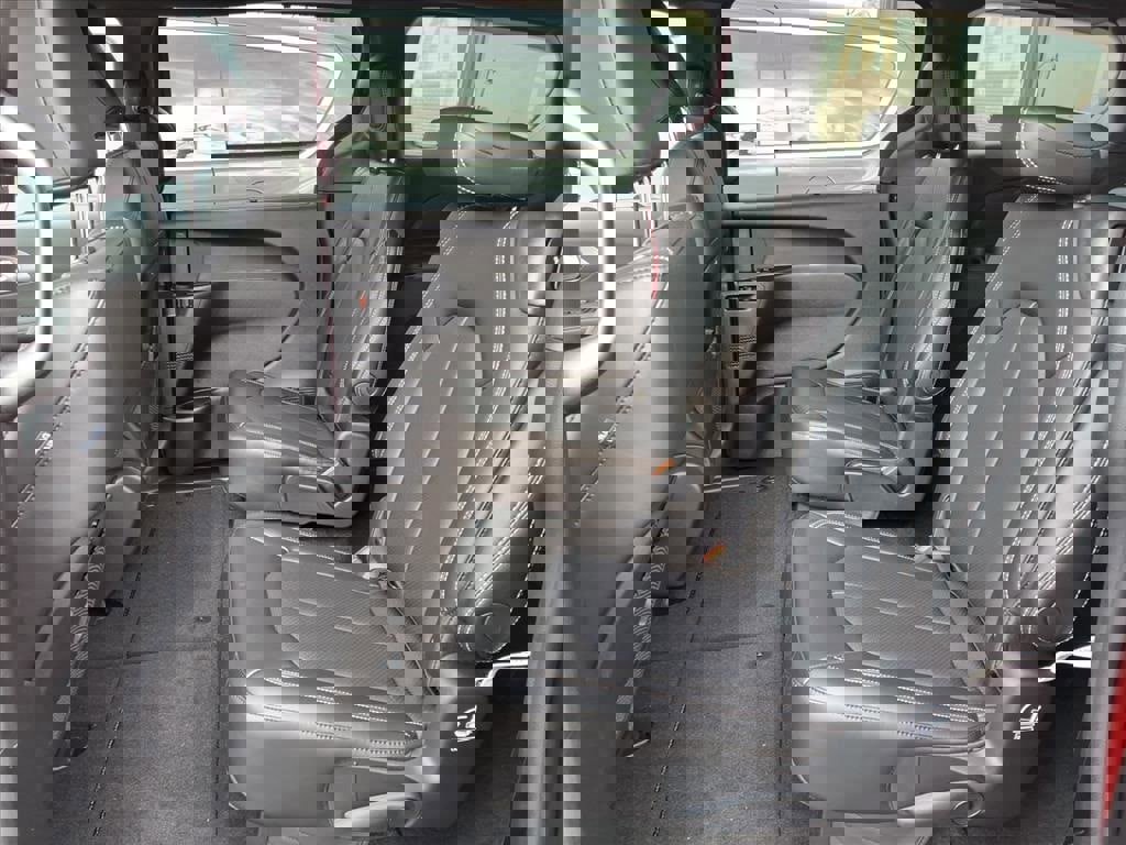 New 2026 Chrysler Pacifica Select image 5