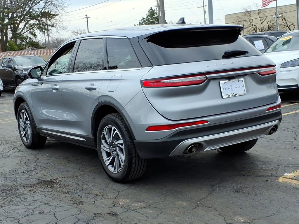 Used 2024 Lincoln Corsair AWD w/ Equipment Group 101A image 5