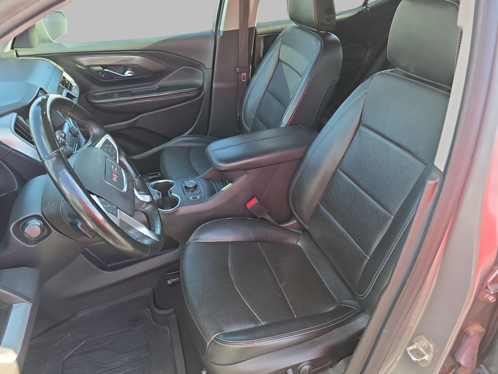 Certified 2023 GMC Terrain SLT w/ LPO, Floor Liner Package AWD/4WD image 17