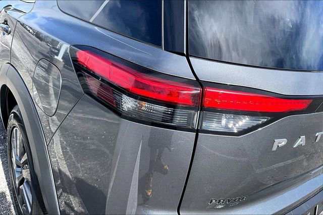 Used 2024 Nissan Pathfinder SV image 22