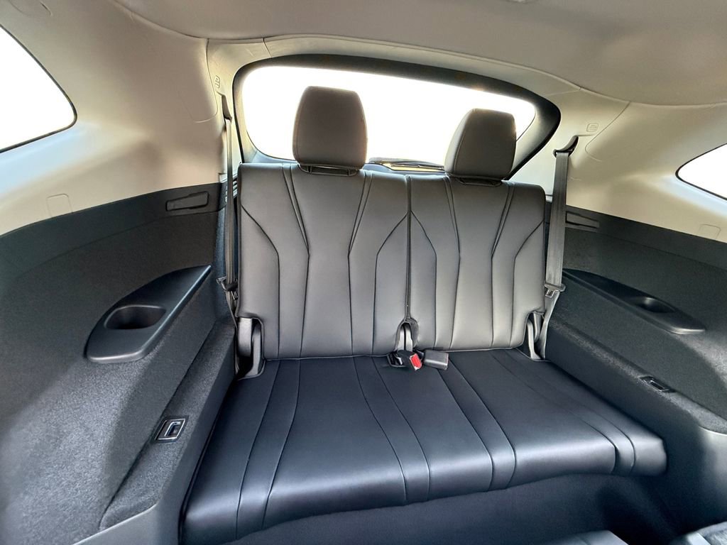 Used 2023 Acura MDX SH-AWD image 22