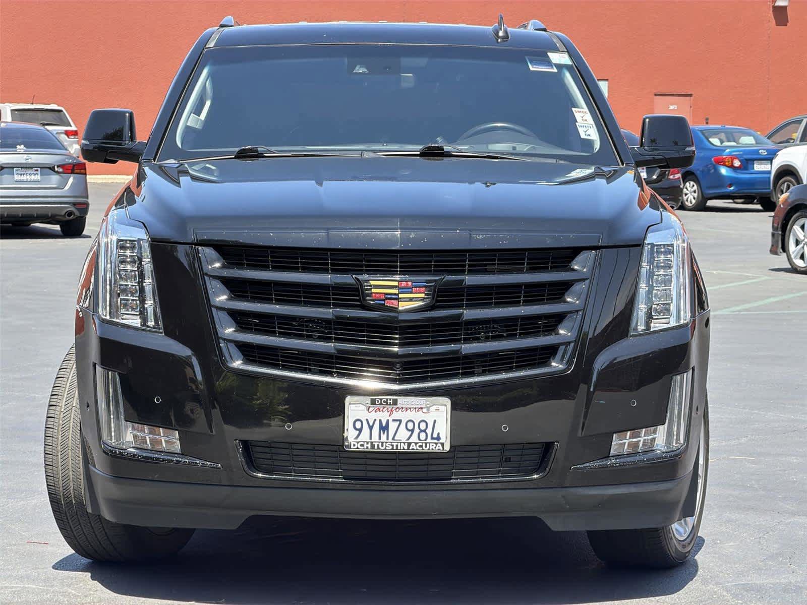 Used 2020 Cadillac Escalade ESV Luxury RWD image 7