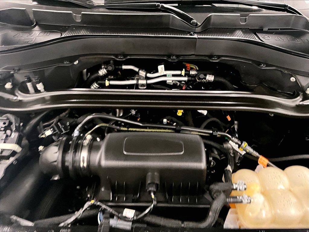 Used 2023 Ford Explorer ST-Line w/ Class IV Trailer Tow Package image 34