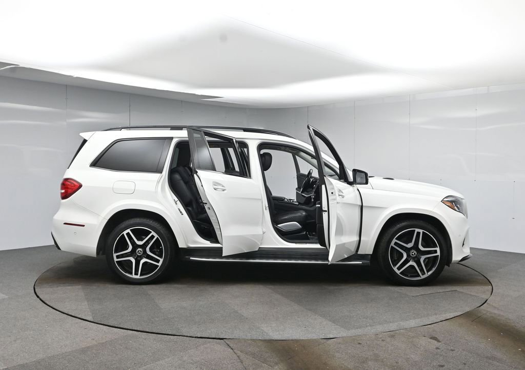 Used 2018 Mercedes-Benz GLS 550 4MATIC w/ Driver Assistance Package image 54