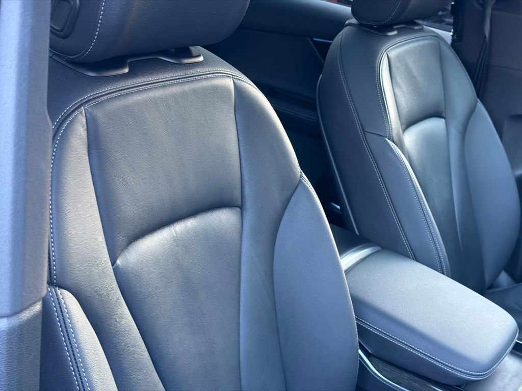 Used 2025 Audi Q7 3.0T Premium Plus image 12