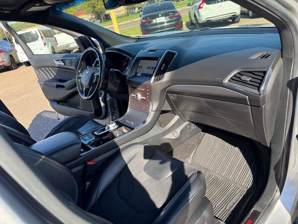 Used 2019 Ford Edge ST w/ Convenience Package AWD/4WD image 29