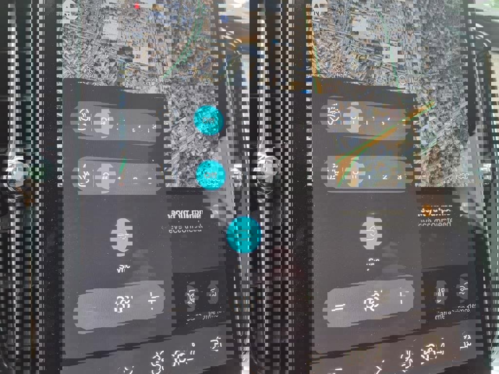 New 2025 Volvo XC90 B5 Core w/ Climate Package image 19