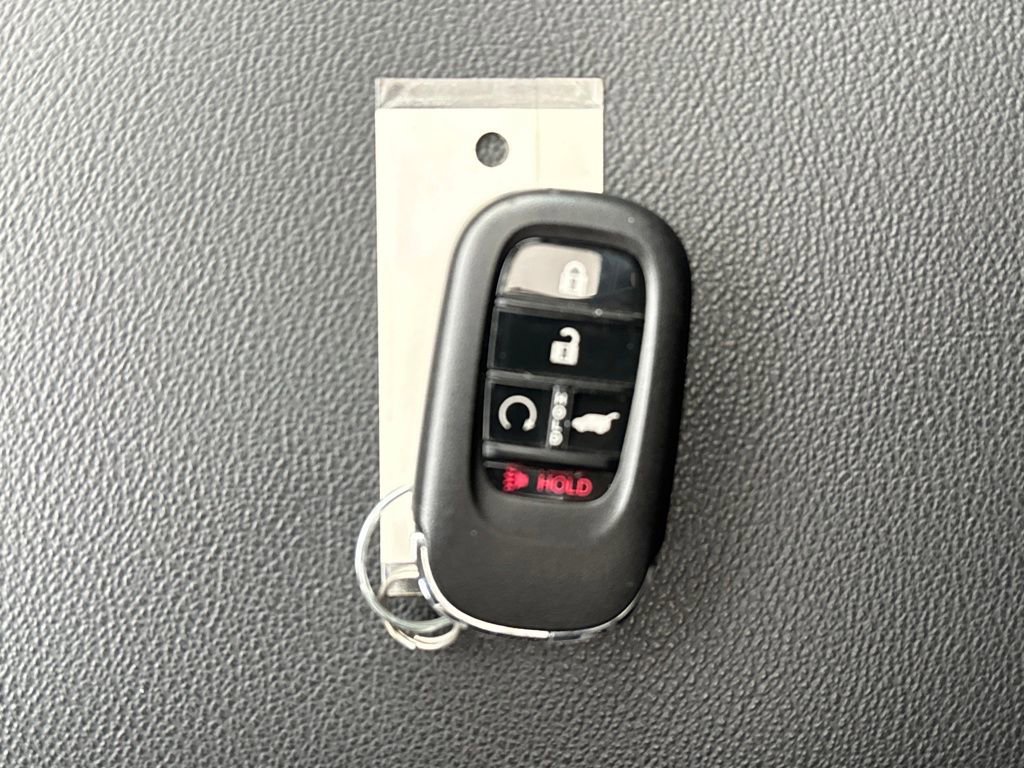 Used 2025 Honda CR-V Sport-L image 33