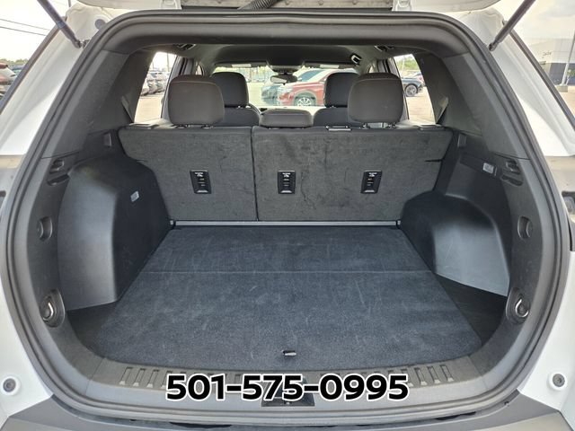 Used 2025 Chevrolet Equinox LT FWD image 14