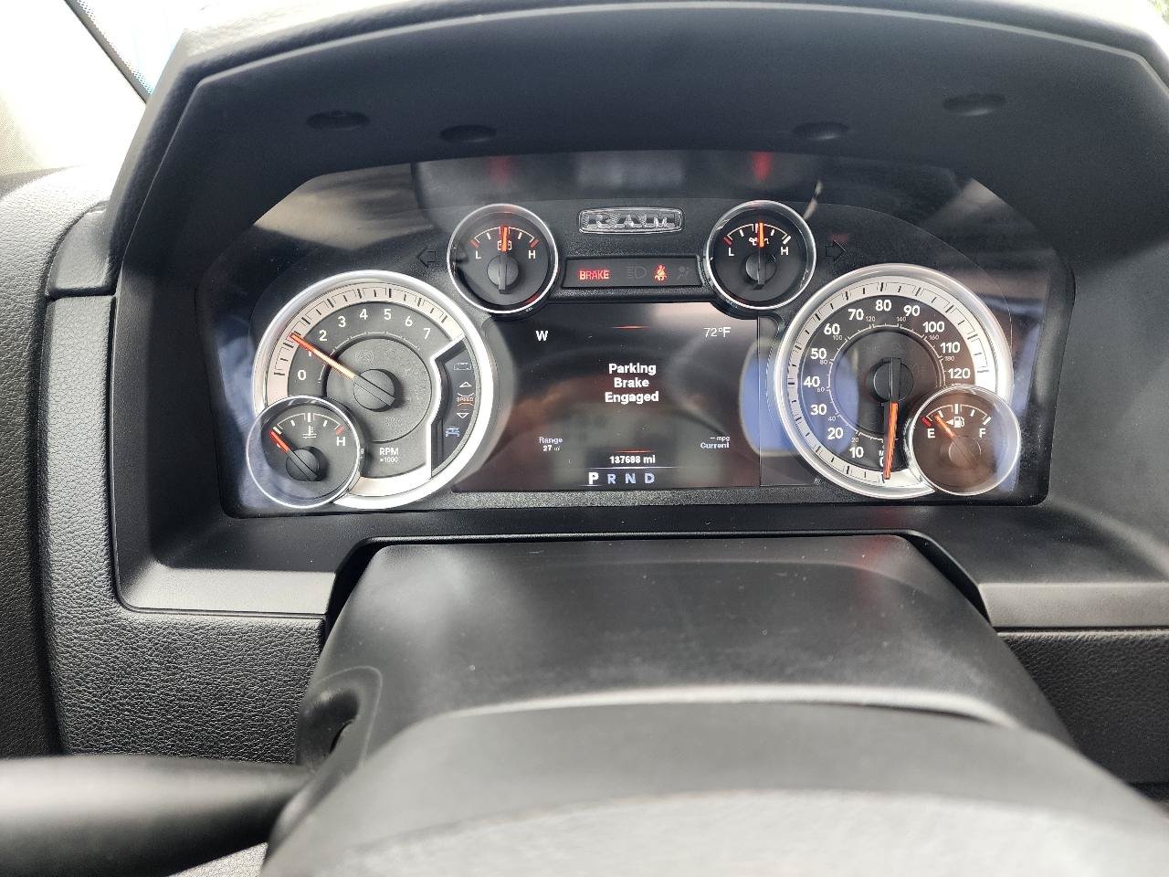 Used 2014 RAM 1500 Laramie w/ Convenience Group AWD/4WD image 16