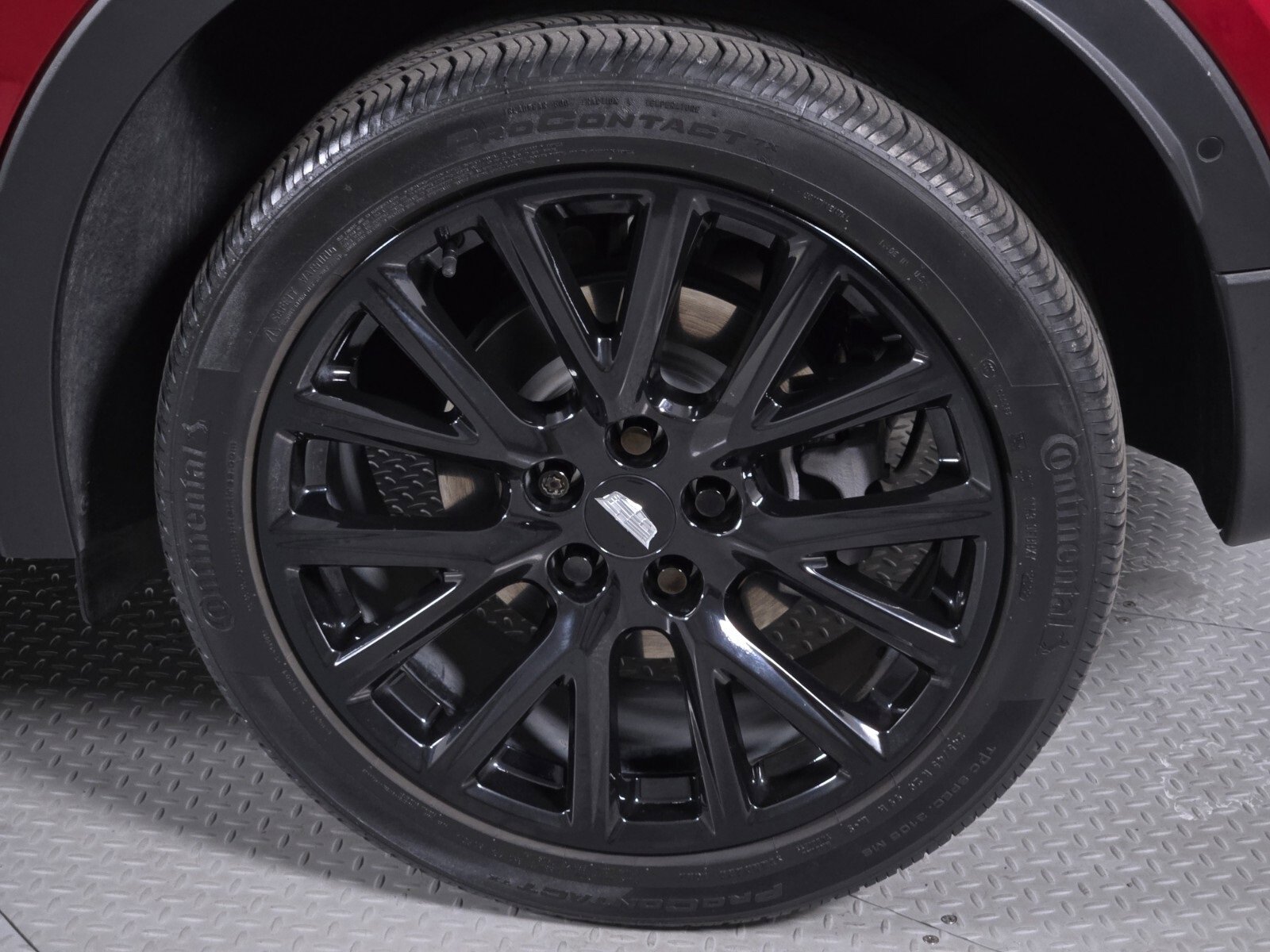 Used 2023 Cadillac XT4 Sport image 10