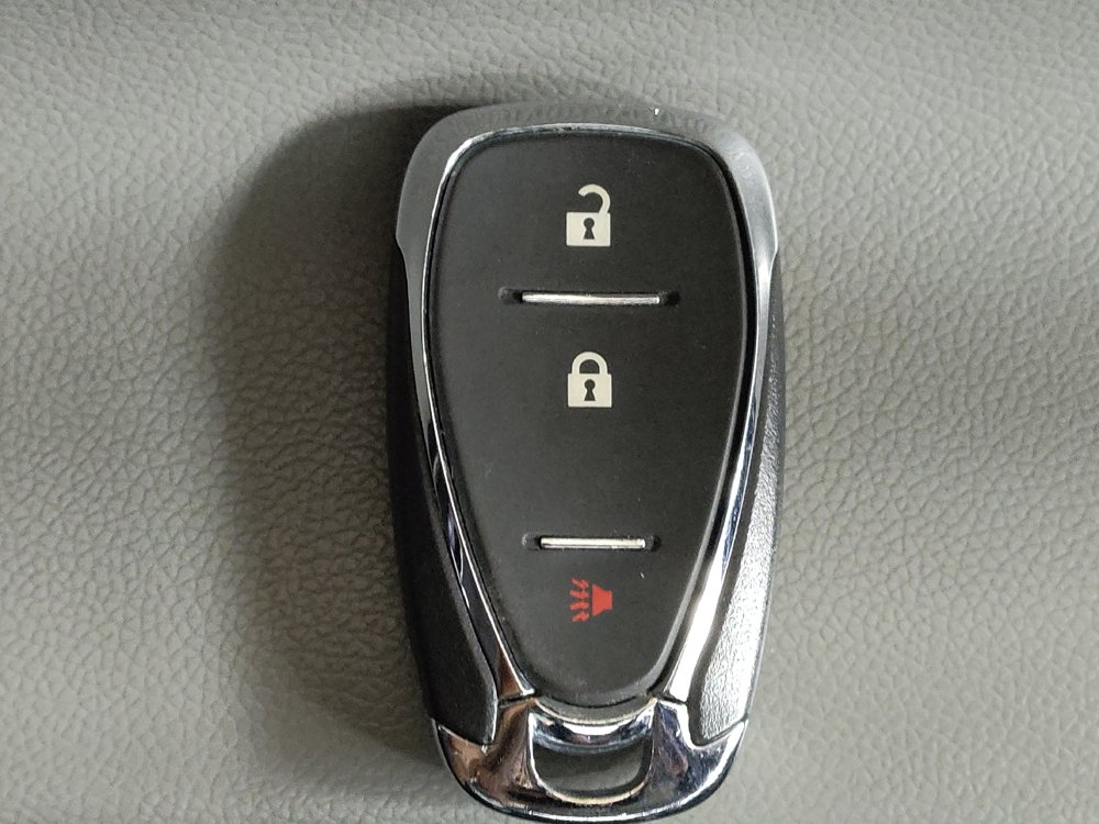 Used 2021 Chevrolet Equinox LS FWD image 32