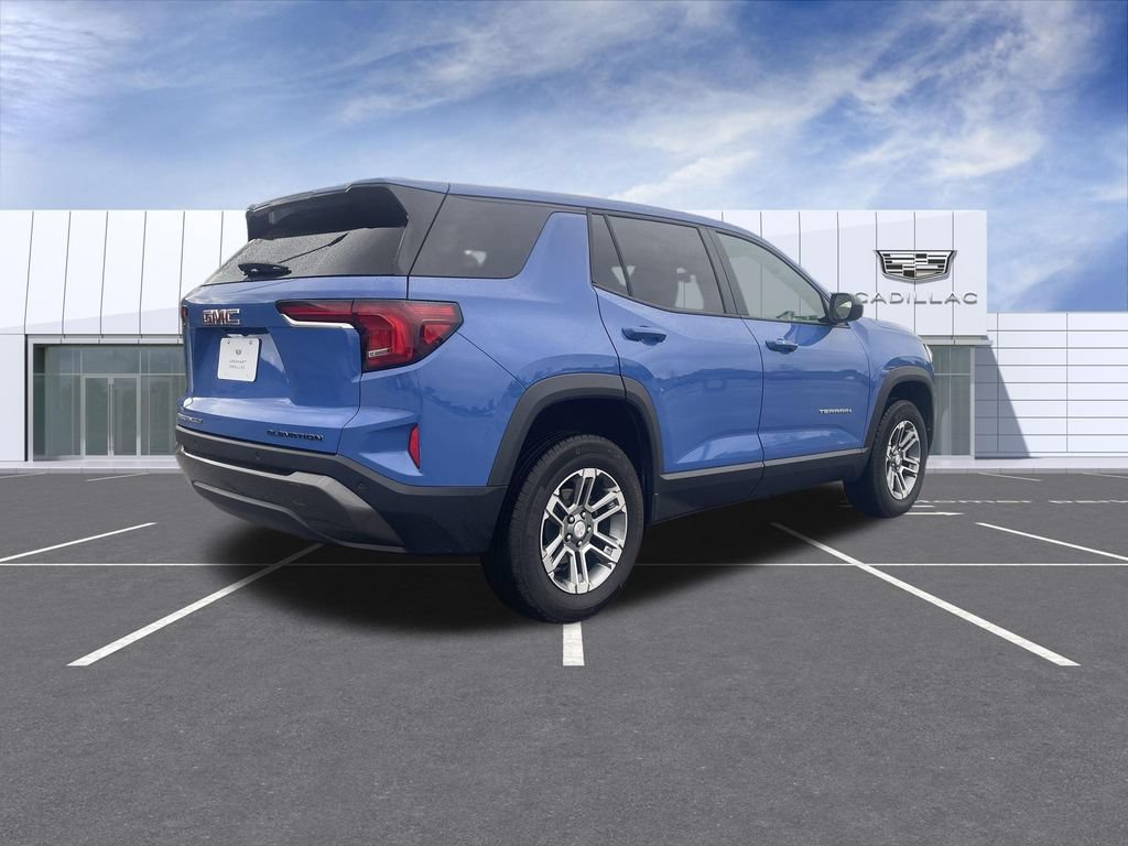 Used 2025 GMC Terrain Elevation AWD/4WD image 8