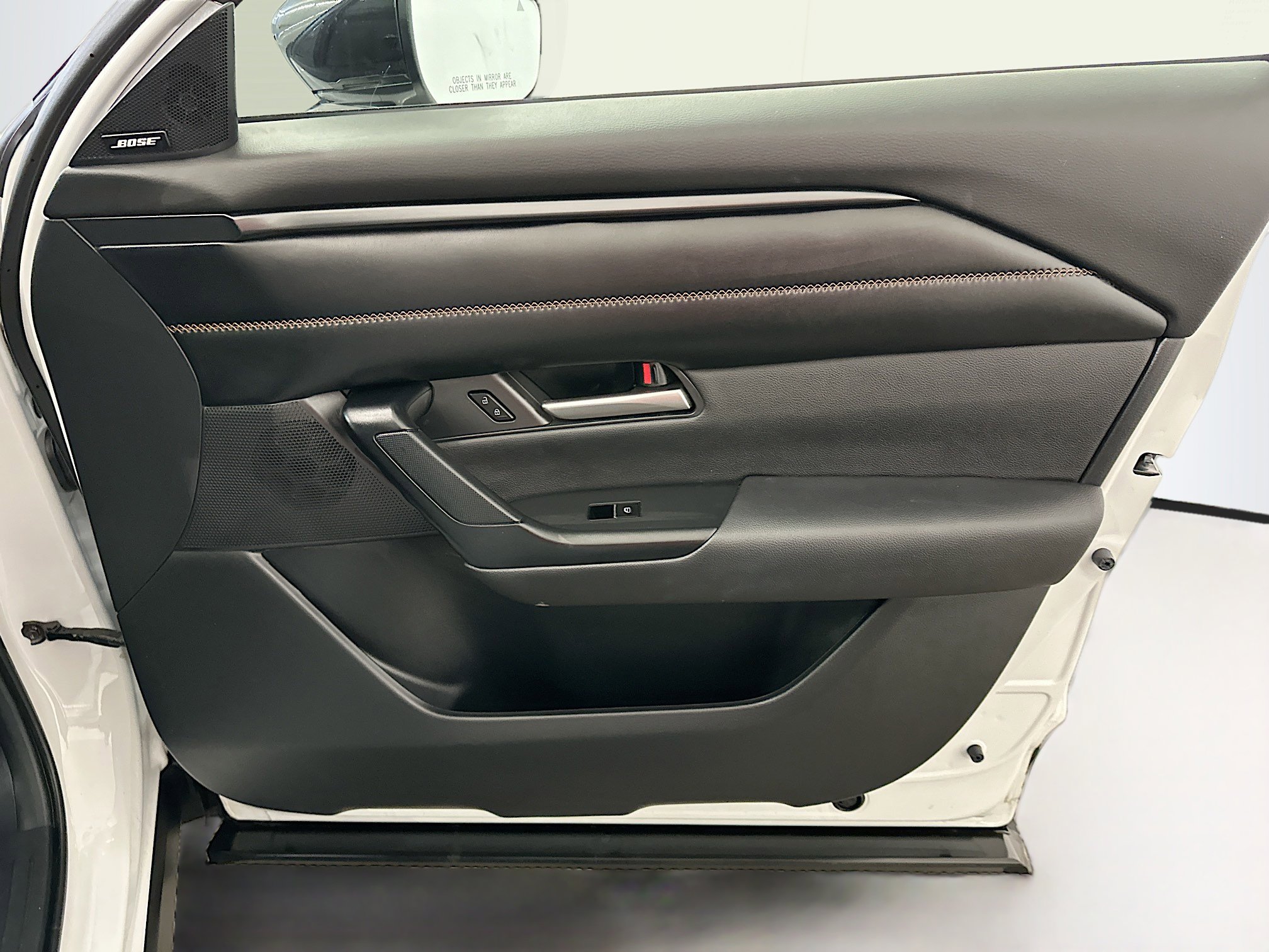 Used 2025 MAZDA CX-50 AWD 2.5 Hybrid w/ Premium Pkg image 35