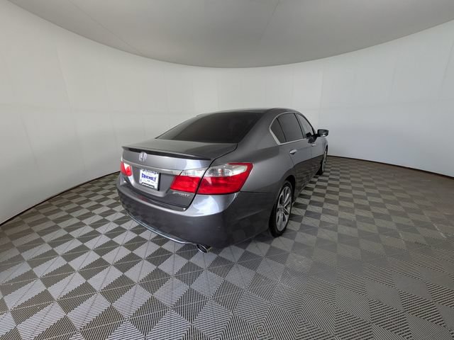 Used 2013 Honda Accord Sport image 3