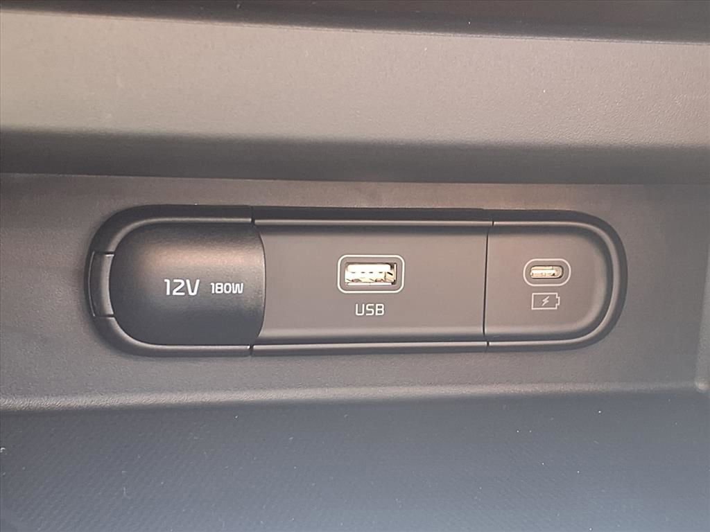 Used 2026 Kia Seltos S image 8