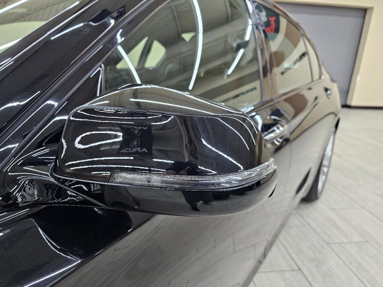 Used 2014 BMW 750Li image 11