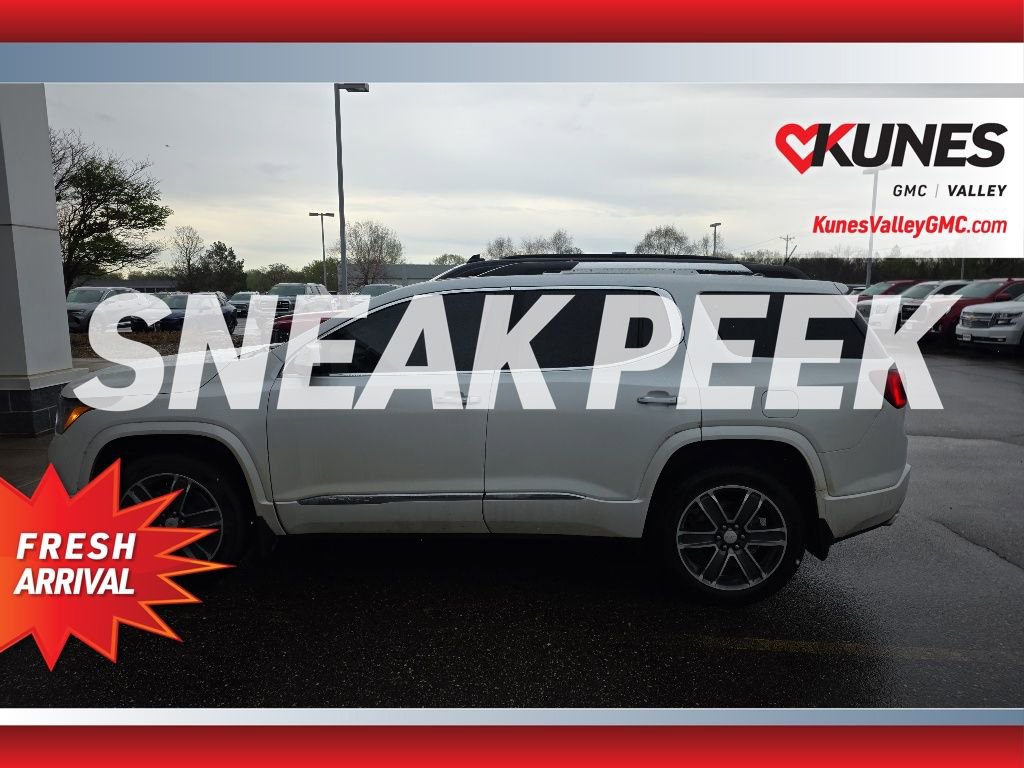 Used 2019 GMC Acadia Denali w/ Technology Package AWD/4WD image 8