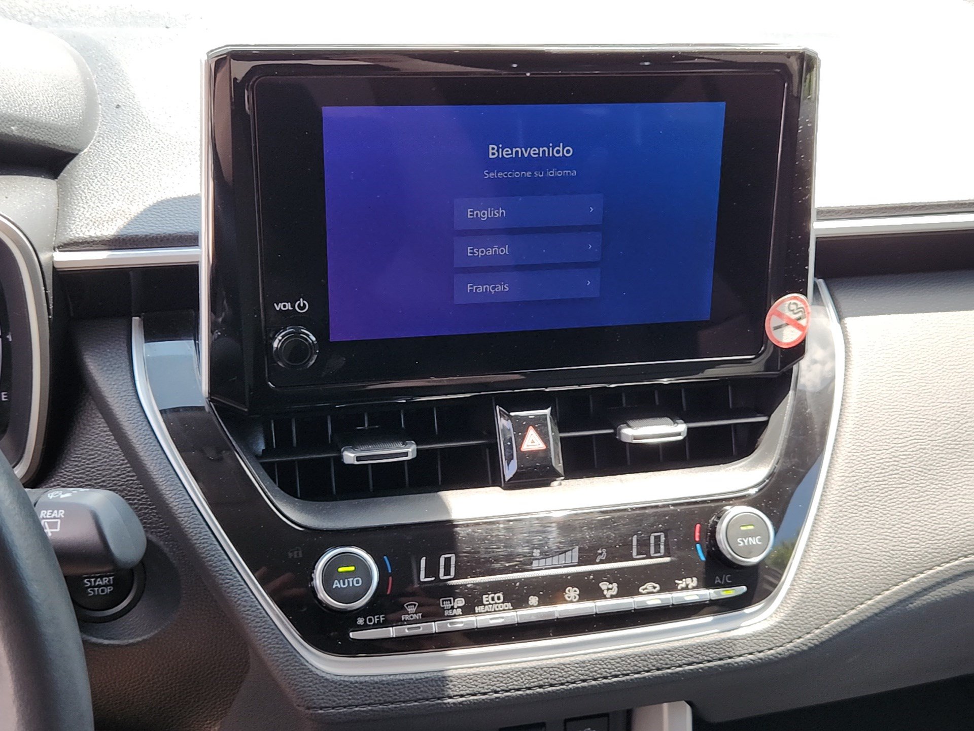 Certified 2025 Toyota Corolla Cross XLE FWD image 14
