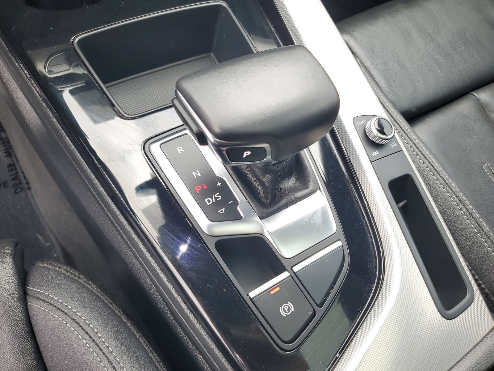 Used 2024 Audi A5 2.0T Premium w/ Summer of Audi Package AWD/4WD image 27