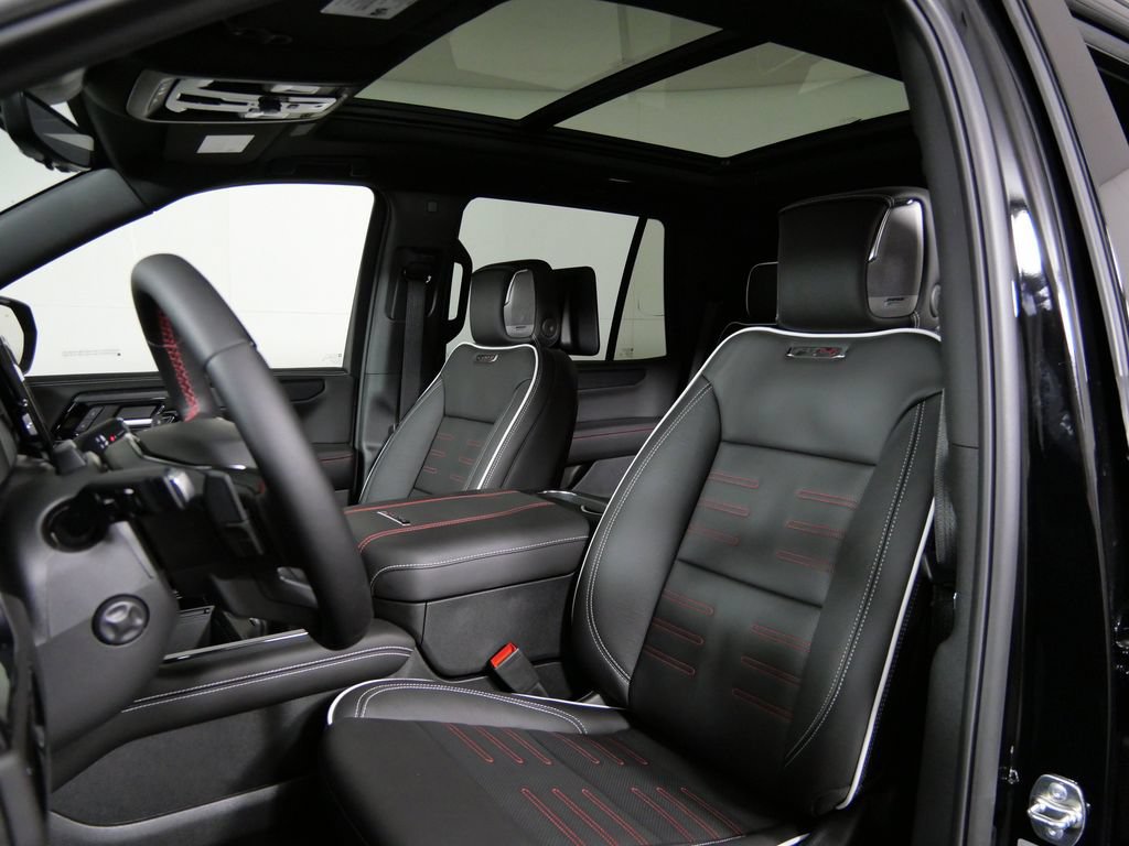 Used 2026 GMC Yukon AT4 Ultimate AWD/4WD image 11
