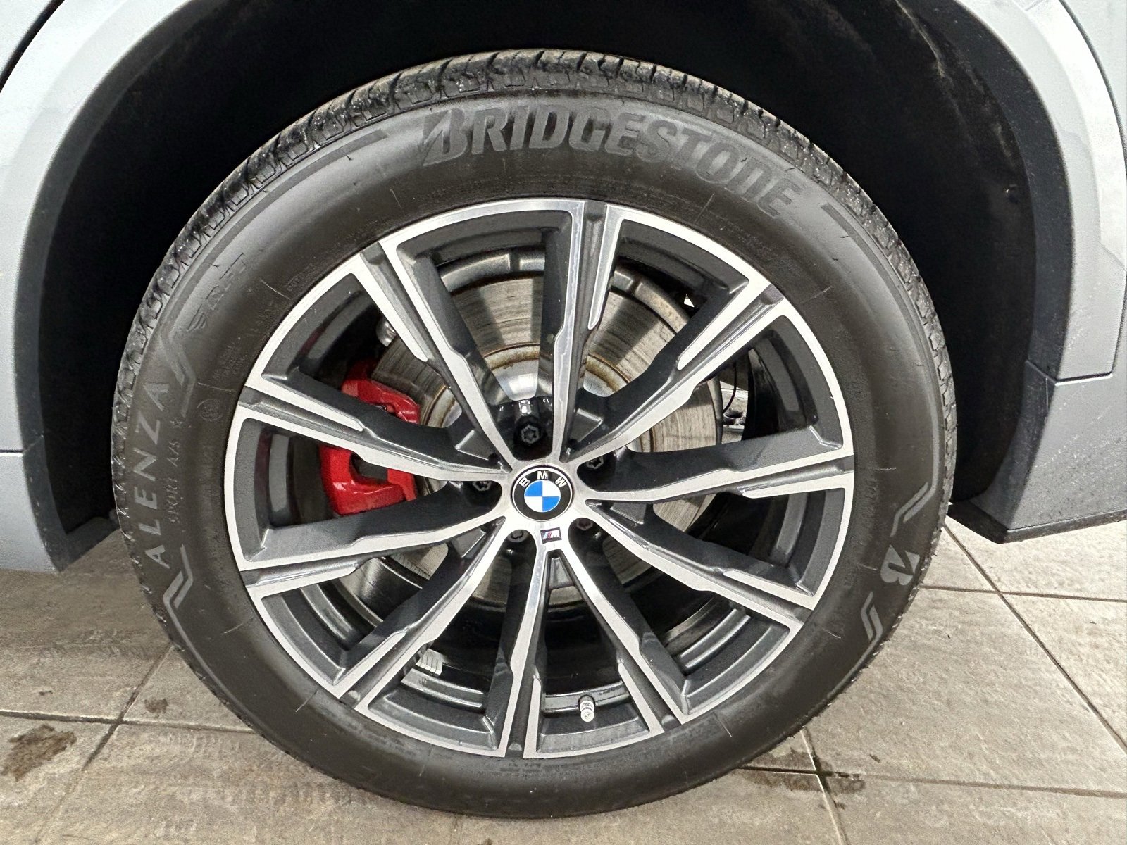 Used 2025 BMW X5 M60i image 36